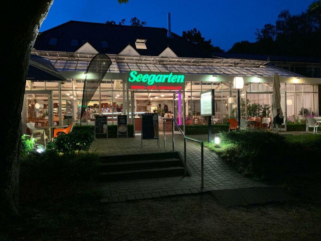 Hotel Seegarten Gmbh Barmstedt Exteriér fotografie